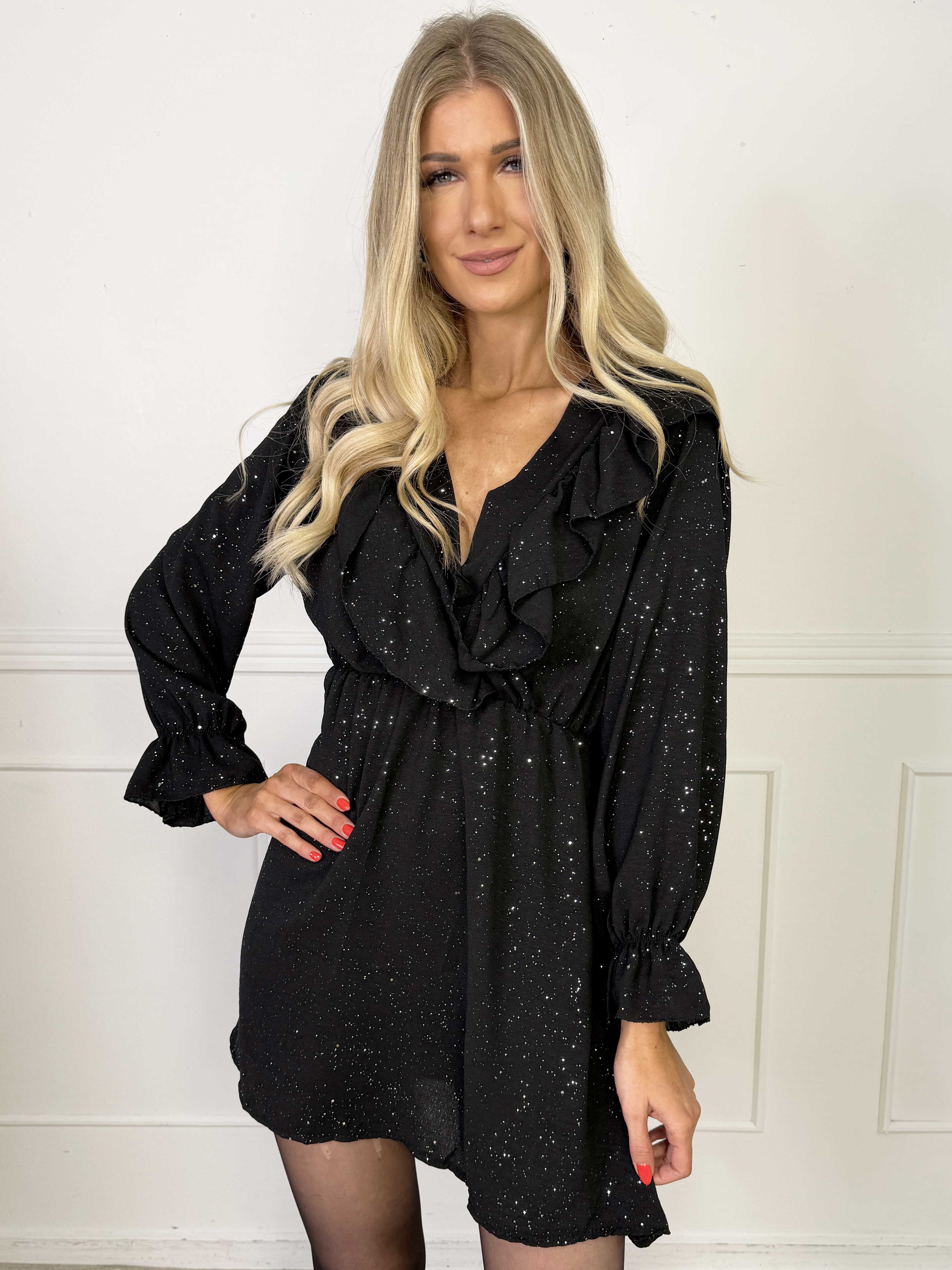 Gavy - Glittrende kjole med flæser